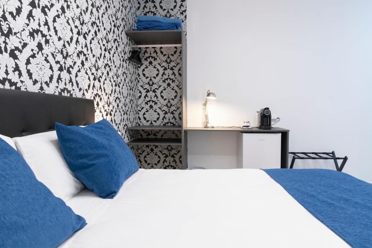 Hostal Boutique I Host You Madrid Exterior photo