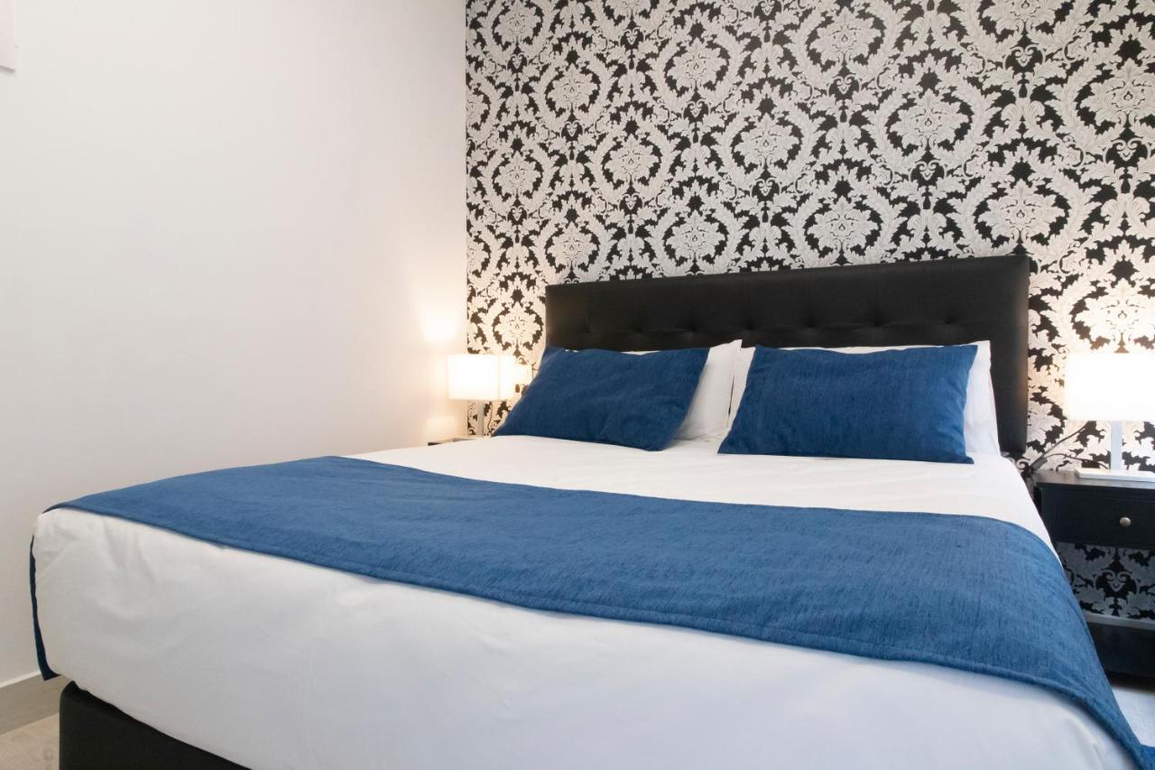 Hostal Boutique I Host You Madrid Exterior photo
